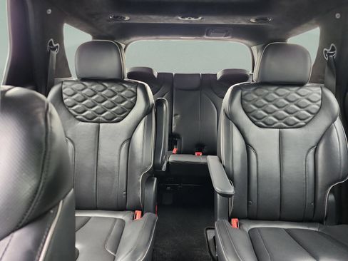Used 2022 Hyundai Palisade Calligraphy FWD image 19