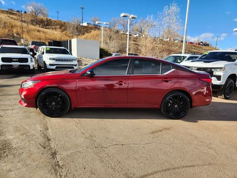 Used 2020 Nissan Altima 2.5 SR image 4