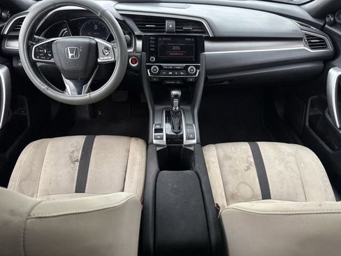 Used 2019 Honda Civic EX image 10