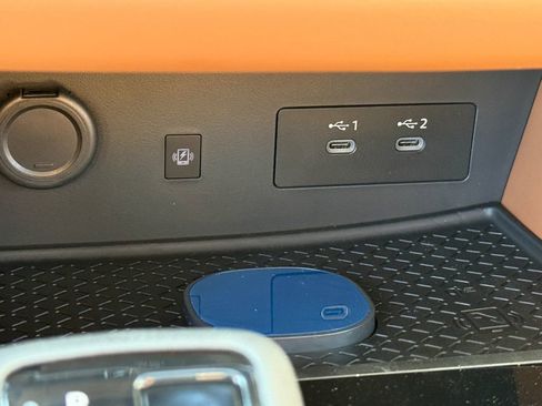 New 2026 Nissan Pathfinder Platinum image 30