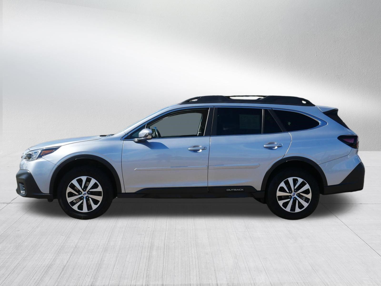 Used 2021 Subaru Outback Premium AWD/4WD image 4
