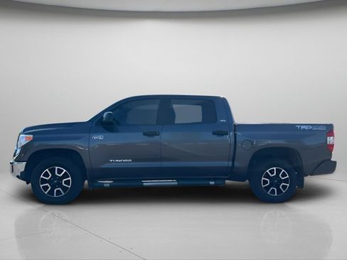 Used 2017 Toyota Tundra SR5 w/ TRD Off Road Package AWD/4WD image 14