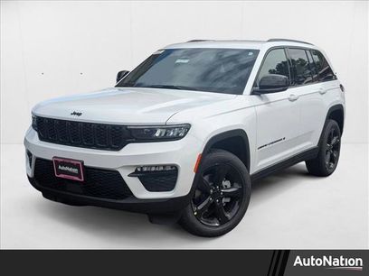 New 2025 Jeep Grand Cherokee Limited w/ Black Appearance Package