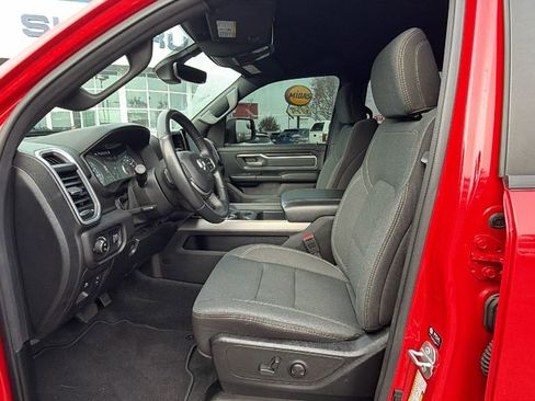 Used 2023 RAM 1500 Big Horn image 32
