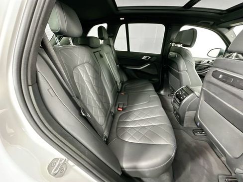 Used 2024 BMW X5 xDrive40i image 28
