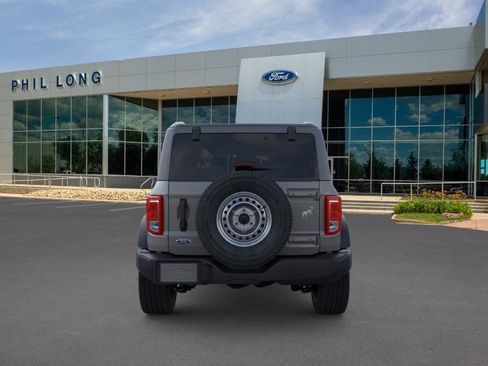 New 2025 Ford Bronco 4-Door AWD/4WD image 5