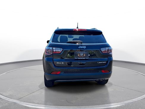 Used 2022 Jeep Compass Limited AWD/4WD image 7