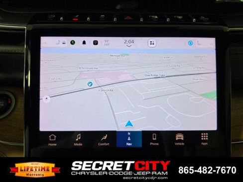 Used 2023 Jeep Grand Cherokee L Summit AWD/4WD image 26