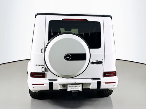 Used 2025 Mercedes-Benz G 550 image 10