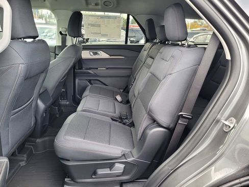 New 2026 Ford Explorer Active image 31