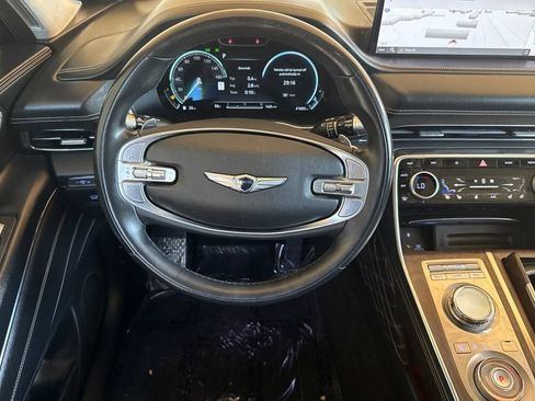 Used 2024 Genesis GV80 3.5T Advanced AWD/4WD image 16
