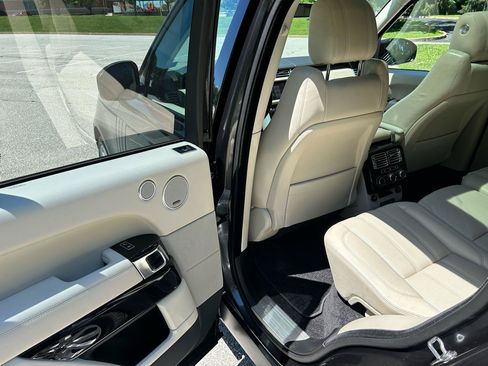 Used 2013 Land Rover Range Rover Supercharged AWD/4WD image 12