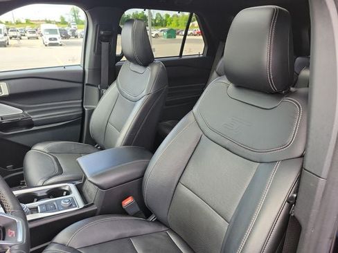 Used 2023 Ford Explorer ST w/ Equipment Group 401A AWD/4WD image 5