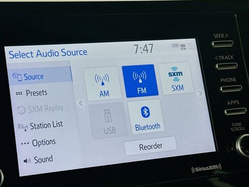 Used 2022 Toyota Camry SE image 26