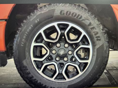 Certified 2023 Ford F150 Lariat image 7