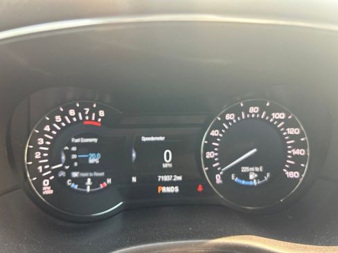 Used 2017 Lincoln MKC Reserve FWD image 17