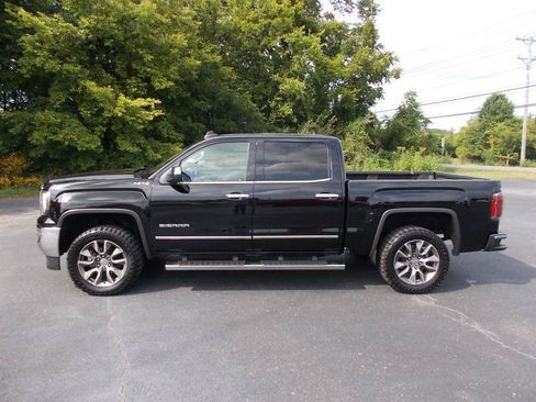 Used 2017 GMC Sierra 1500 SLT w/ SLT Premium Package AWD/4WD image 3