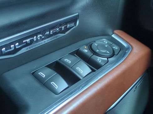 Used 2024 GMC Sierra 1500 Denali Ultimate image 26