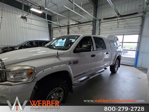 Used 2008 Dodge Ram 3500 Truck Laramie AWD/4WD image 12