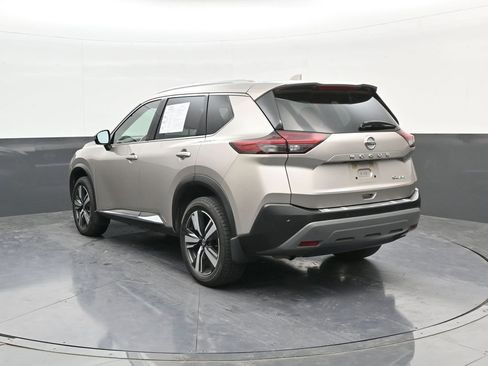 Used 2021 Nissan Rogue SL AWD/4WD image 5