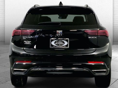 Used 2025 Buick Envision Sport Touring image 3