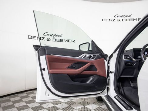 Used 2023 BMW i4 eDrive35 w/ Premium Package RWD image 17