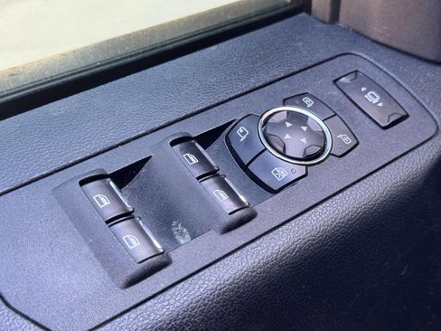 Used 2017 Ford F350 Lariat w/ FX4 Off-Road Package image 22