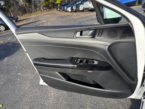 Used 2025 Kia K5 EX image 23