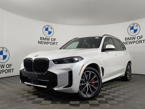 New 2026 BMW X5 xDrive50e w/ M Sport Package image 1
