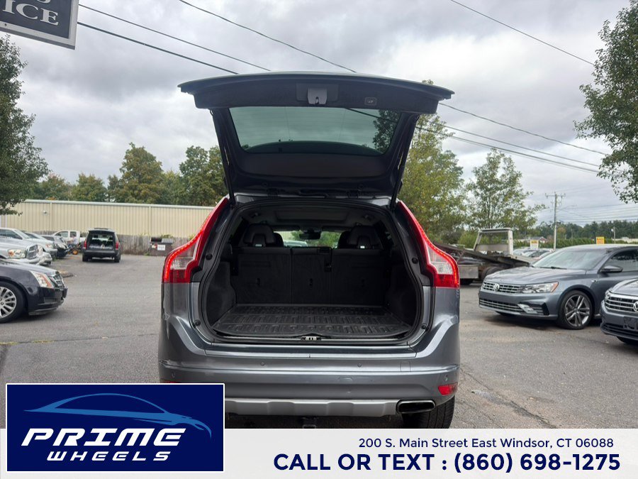 Used 2016 Volvo XC60 T6 AWD/4WD image 13