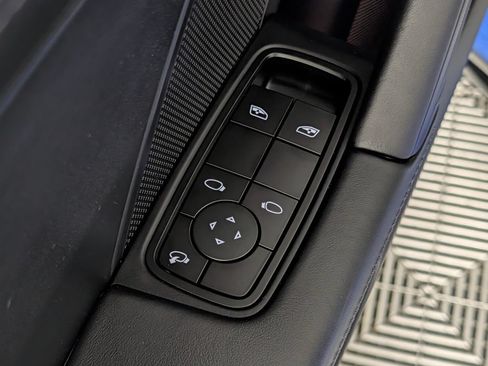 Certified 2025 Porsche 911 Carrera RWD image 27