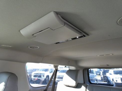 Used 2020 GMC Yukon XL SLT w/ Premium Edition image 22