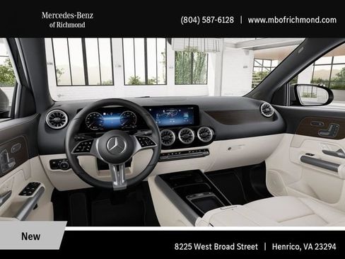 New 2026 Mercedes-Benz GLA 250 4MATIC image 3