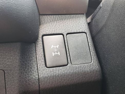 Used 2018 Toyota RAV4 XLE w/ Plus Extra Value Package AWD/4WD image 31