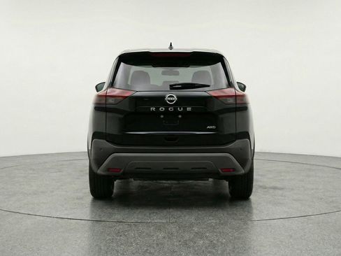 Used 2025 Nissan Rogue SV AWD/4WD image 7