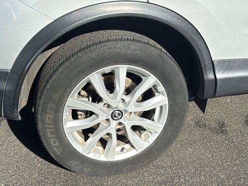 Used 2021 Nissan Rogue Sport S AWD/4WD image 6