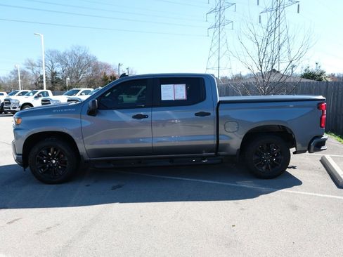 Used 2020 Chevrolet Silverado 1500 Custom w/ Custom Value Package image 10