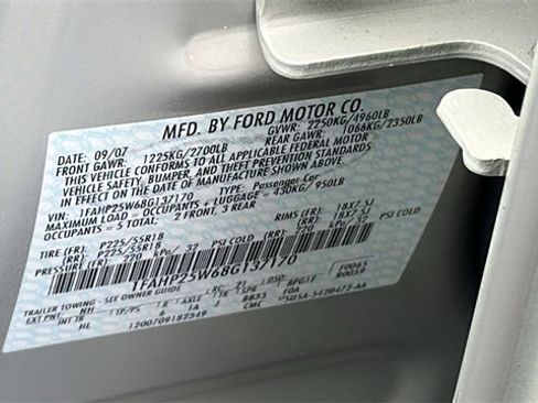 Used 2008 Ford Taurus Limited image 30