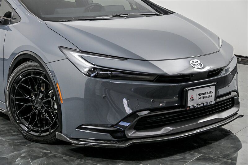 Used 2026 Toyota Prius Limited w/ Limited Premium Package FWD image 2