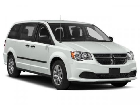 Used 2019 Dodge Grand Caravan SXT image 9