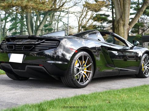 Used 2013 McLaren MP4-12C Spider image 8