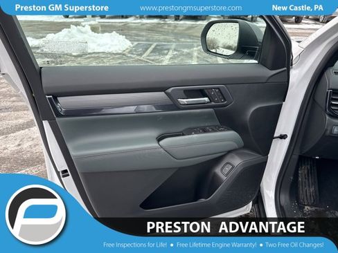 New 2026 GMC Terrain AT4 w/ Convenience Package III image 8