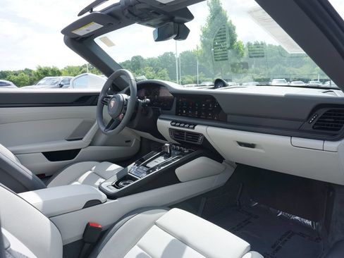Used 2025 Porsche 911 Targa 4 GTS AWD/4WD image 52