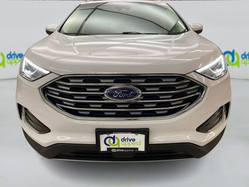 Used 2020 Ford Edge SEL image 15