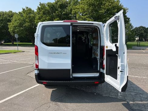 Used 2025 Ford Transit 250 Low Roof w/ Exterior Upgrade Package RWD image 24