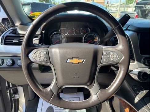 Used 2018 Chevrolet Tahoe Premier AWD/4WD image 18