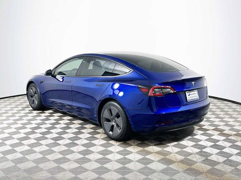 Used 2022 Tesla Model 3 image 5
