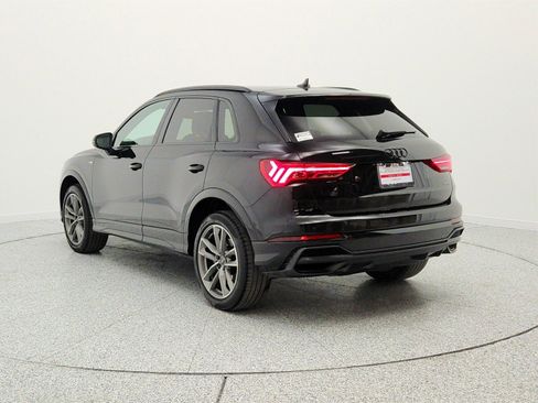 Used 2022 Audi Q3 2.0T Premium Plus w/ Premium Plus Package AWD/4WD image 14