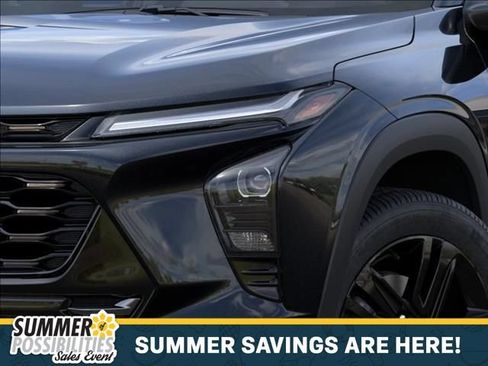 New 2026 Chevrolet Trax ACTIV w/ Sunroof Package FWD image 10