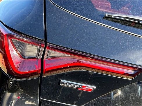 Used 2023 Acura MDX Type S image 29